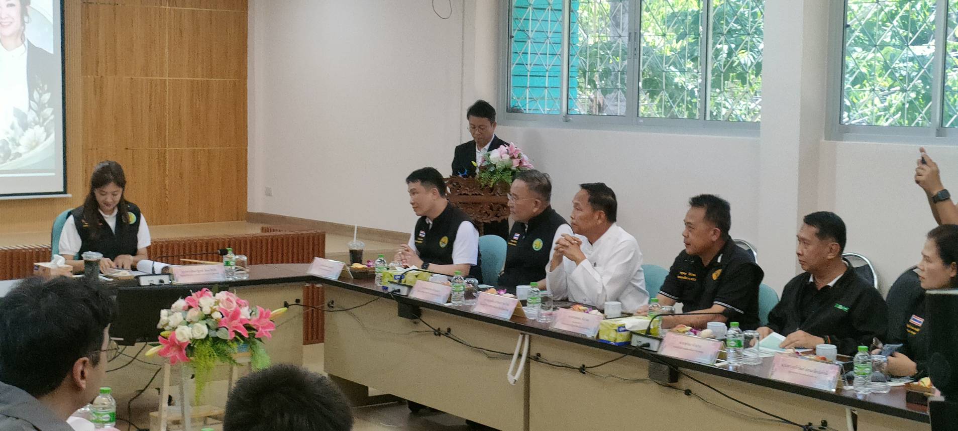 title - ส.ป.ก.ร่วมติดตามรัฐมนตรีช่วยว่าการกระทรวงเกษตรและสหกรณ์ (นางสาวปิยะรัฐชย์ ติยะไพรัช) ลงพื้นที่การตรวจราชการใน อําเภอแม่ออน อําเภอสันทราย จังหวัดเชียงใหม่